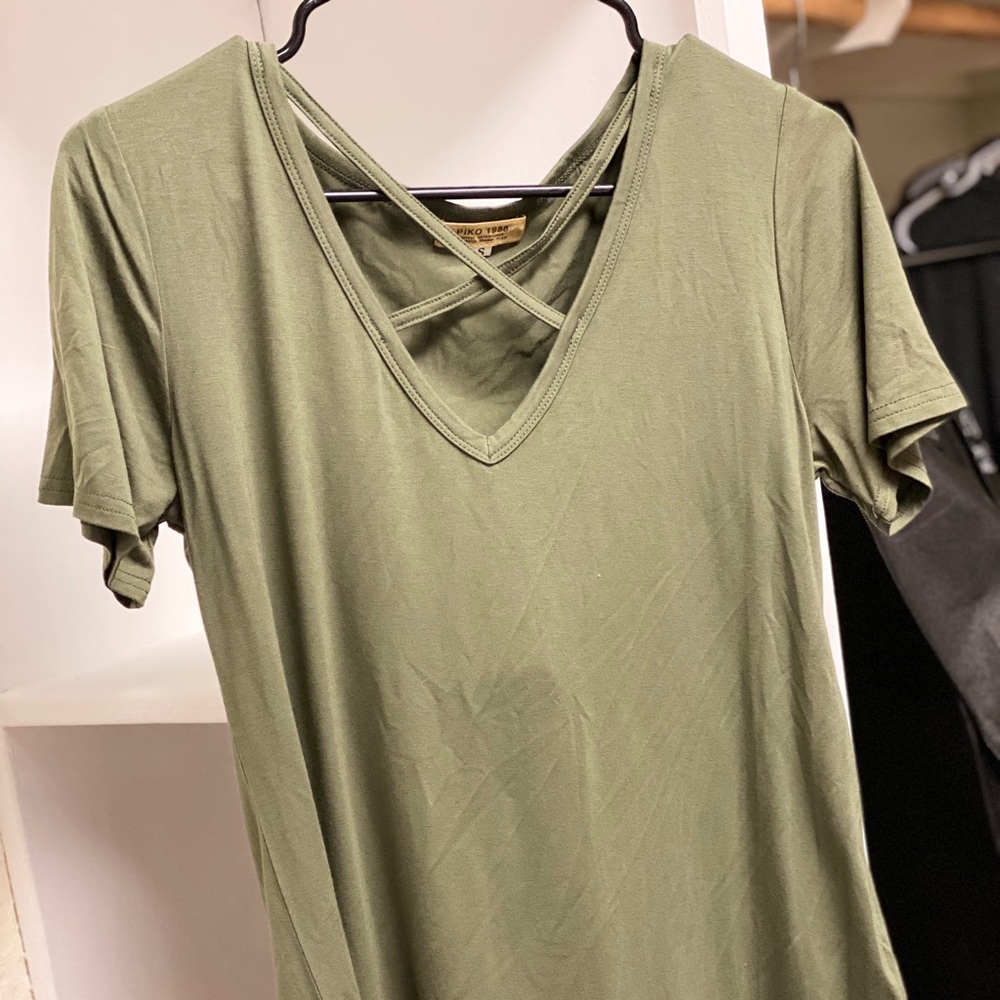 Pico green short sleeved top